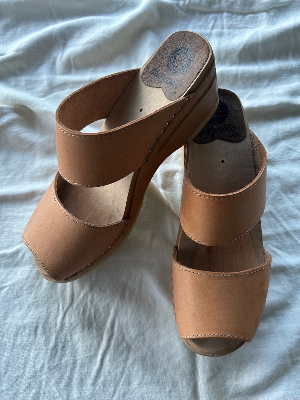 Troentorp Natural Tan Leather Double-Strap Wooden Clogs